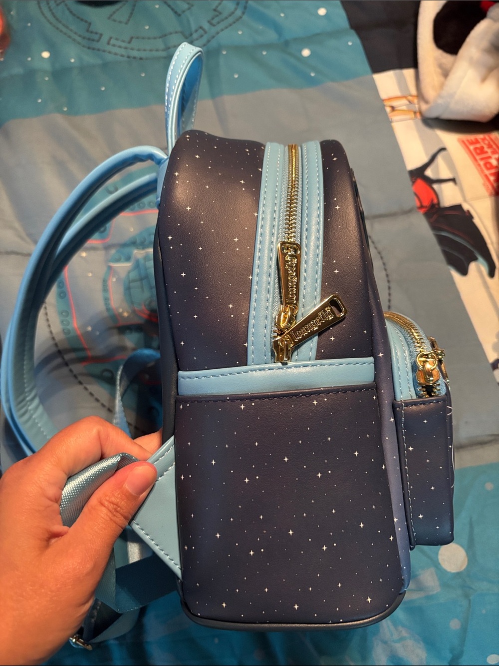 Pinocchio Loungefly mini backpack - Picture 4 of 9